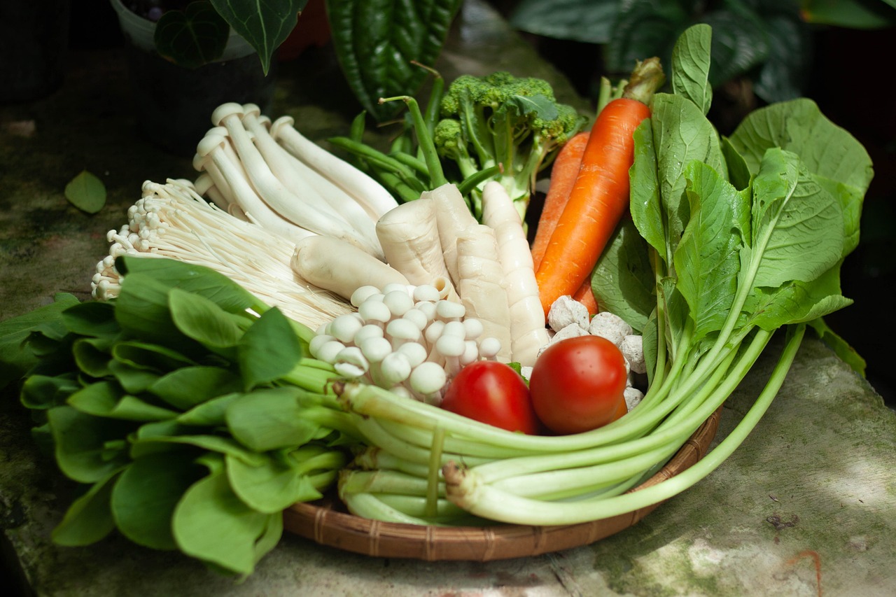 entdecken sie köstliche vegetarische rezepte und gesunde essensideen. genießen sie zahlreiche pflanzliche gerichte, die sowohl nährstoffreich als auch schmackhaft sind. perfekt für vegetarier und alle, die ihren fleischkonsum reduzieren möchten!