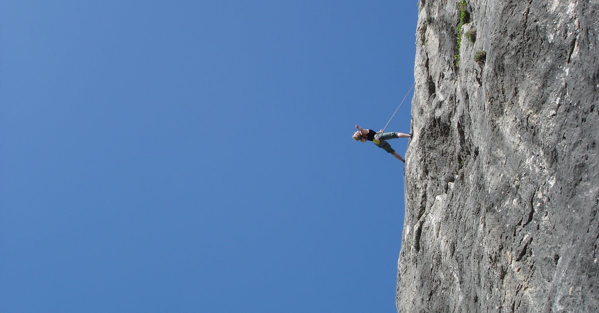 erleben sie die faszination des bergsteigens! entdecken sie atemberaubende routen, praktische tipps und traumhafte landschaften für ihr nächstes abenteuer in den bergen.